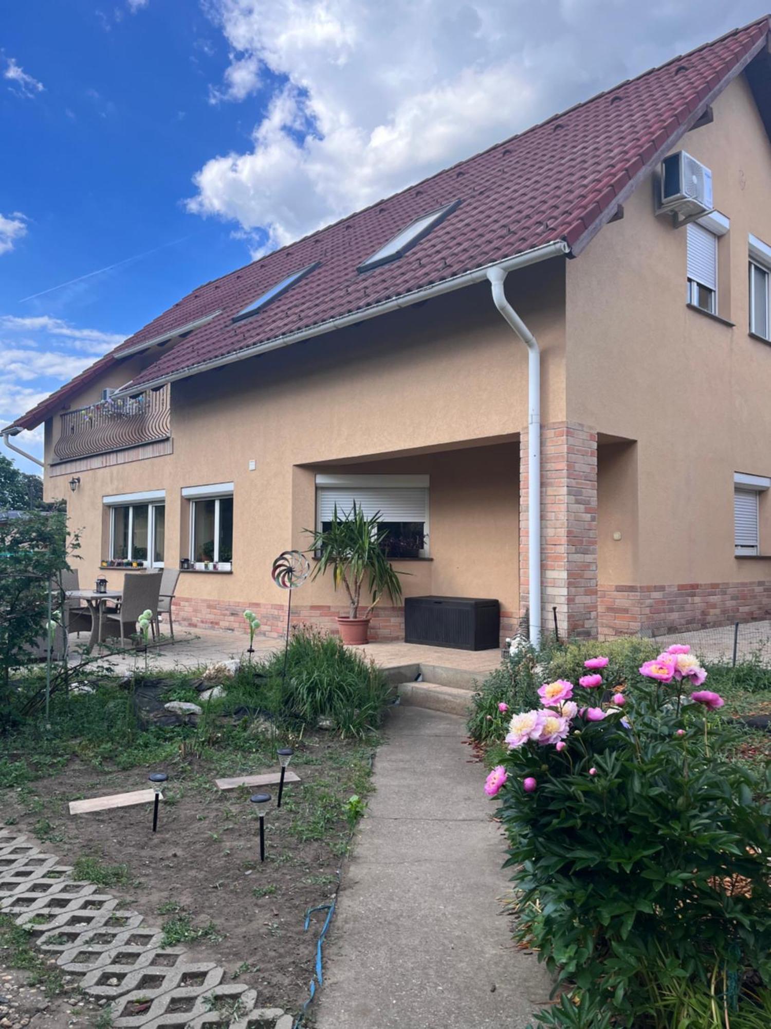 Garden Villa Budapesta Exterior foto